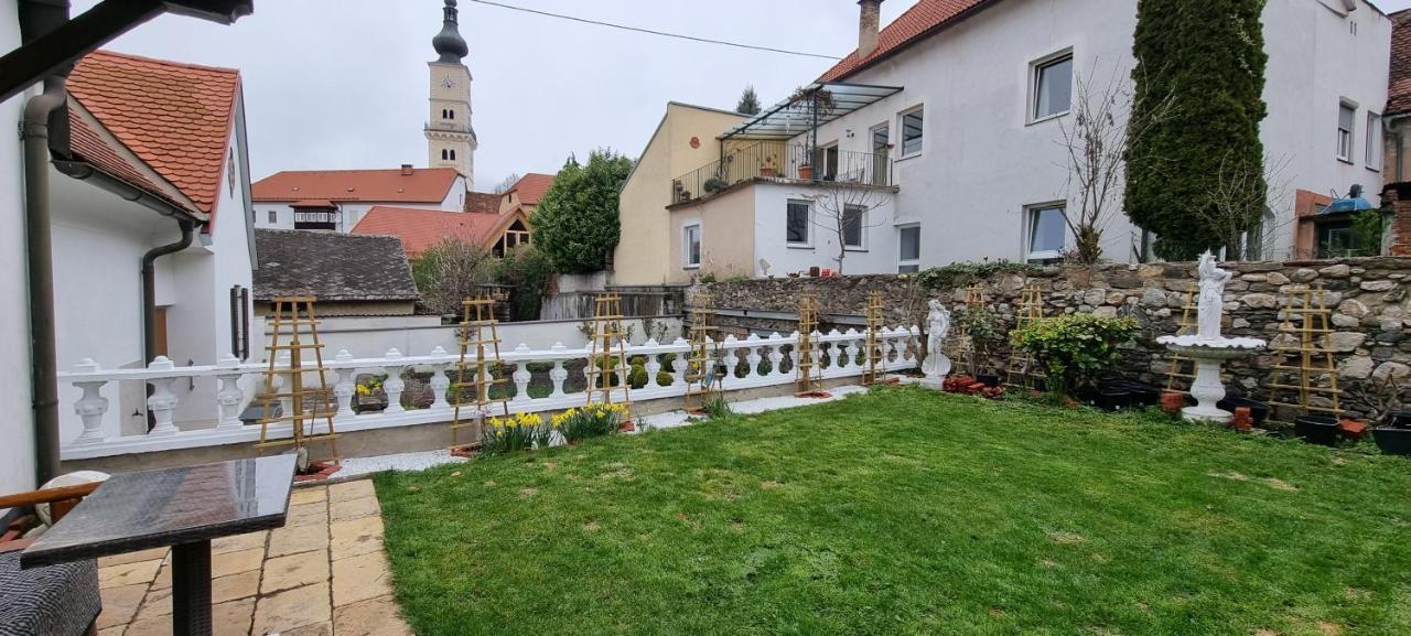 Innenstadtgarten-Wohnung Wolfsberg Exterior foto